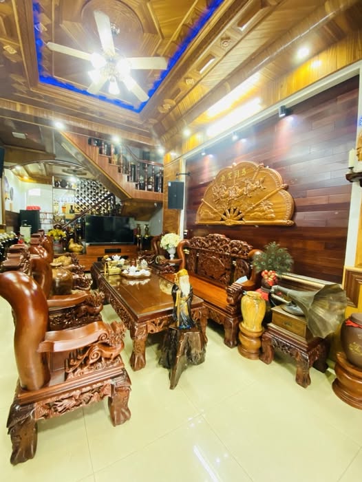 Nhà Phạm Văn Chiêu, Gò Vấp, 52m² tặng nội thất gỗ đỏ, giá 5,35 tỷ