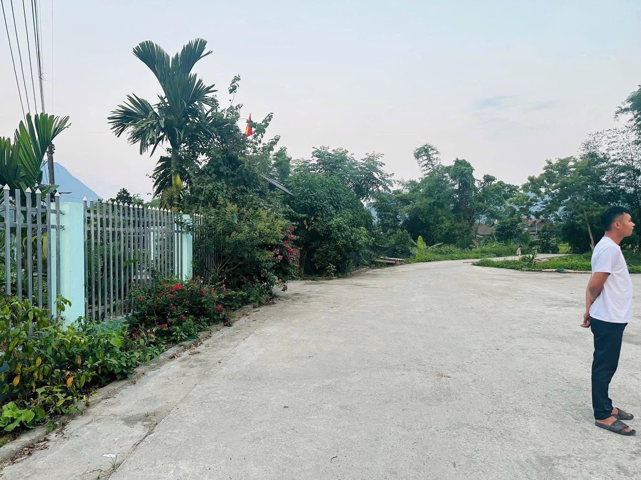 Bán đất nền thôn Mè Thượng, Thanh Khoản, sổ đỏ 100% thổ cư