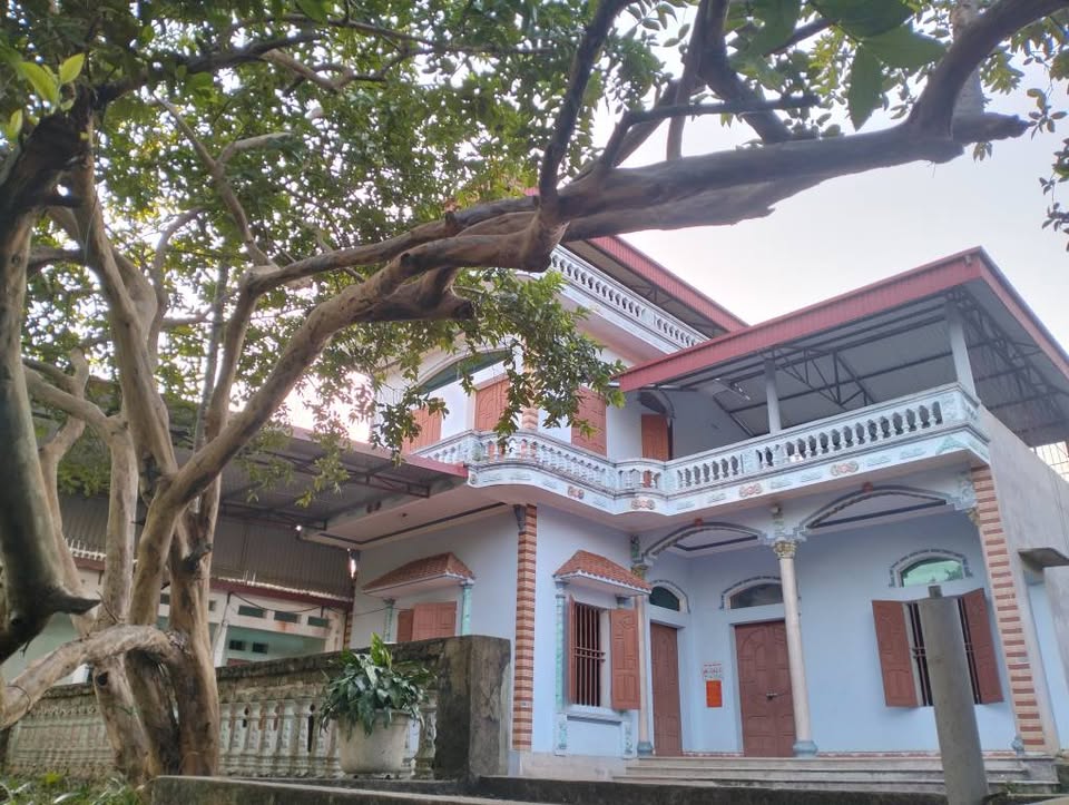 Lô vườn Bắc Ninh, nhà sẵn, vườn cây, ao cá, tường bao kín, sổ hồng trao tay