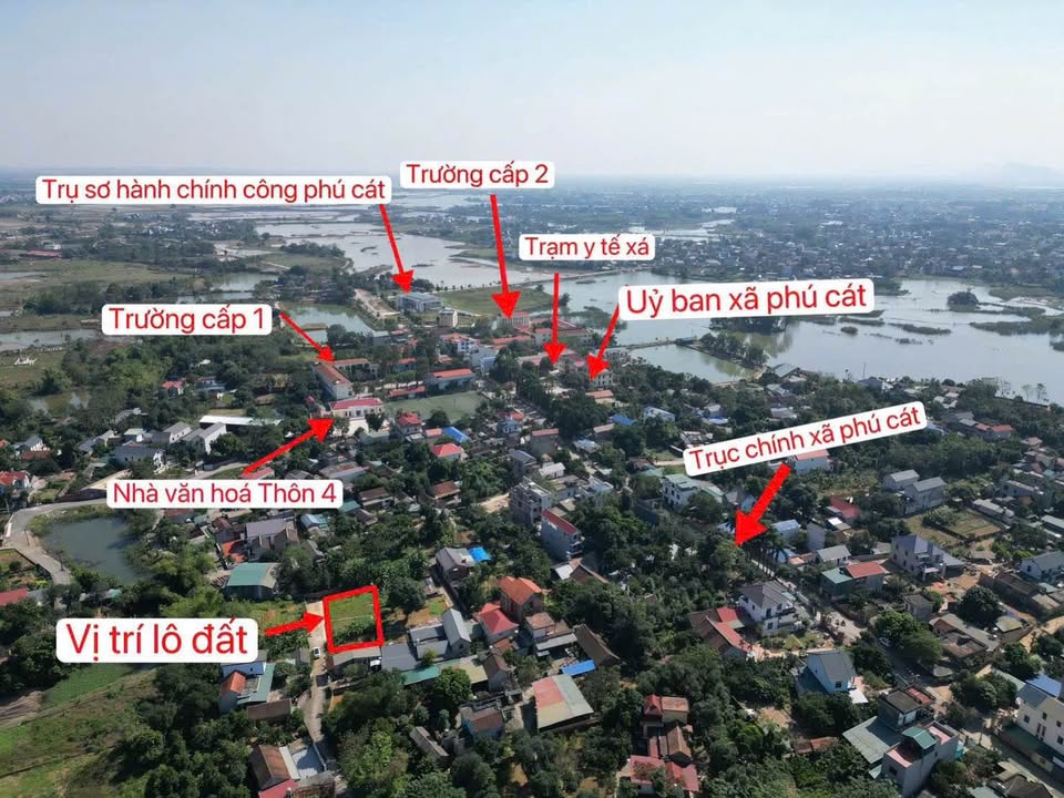 Bán đất Phú Cát, 300m2, full thổ cư, sẵn sàng tách sổ, gần công nghệ Hòa Lạc