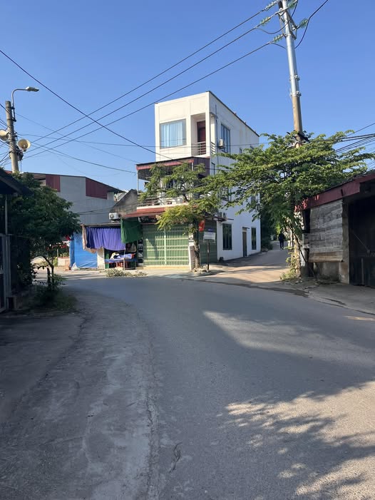 Bắc Giang, đất vàng 187m2, đường ô tô tránh nhau