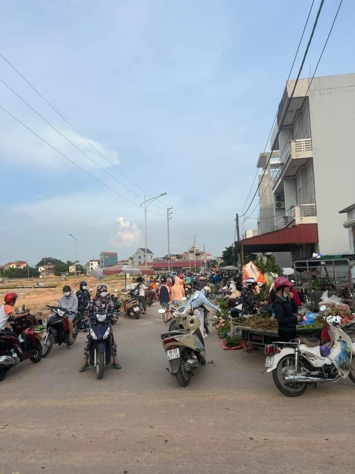 Bán lô đất đấu giá Chợ Cá, phường Tân An, Bắc Giang 101,7m2, mặt tiền 6m