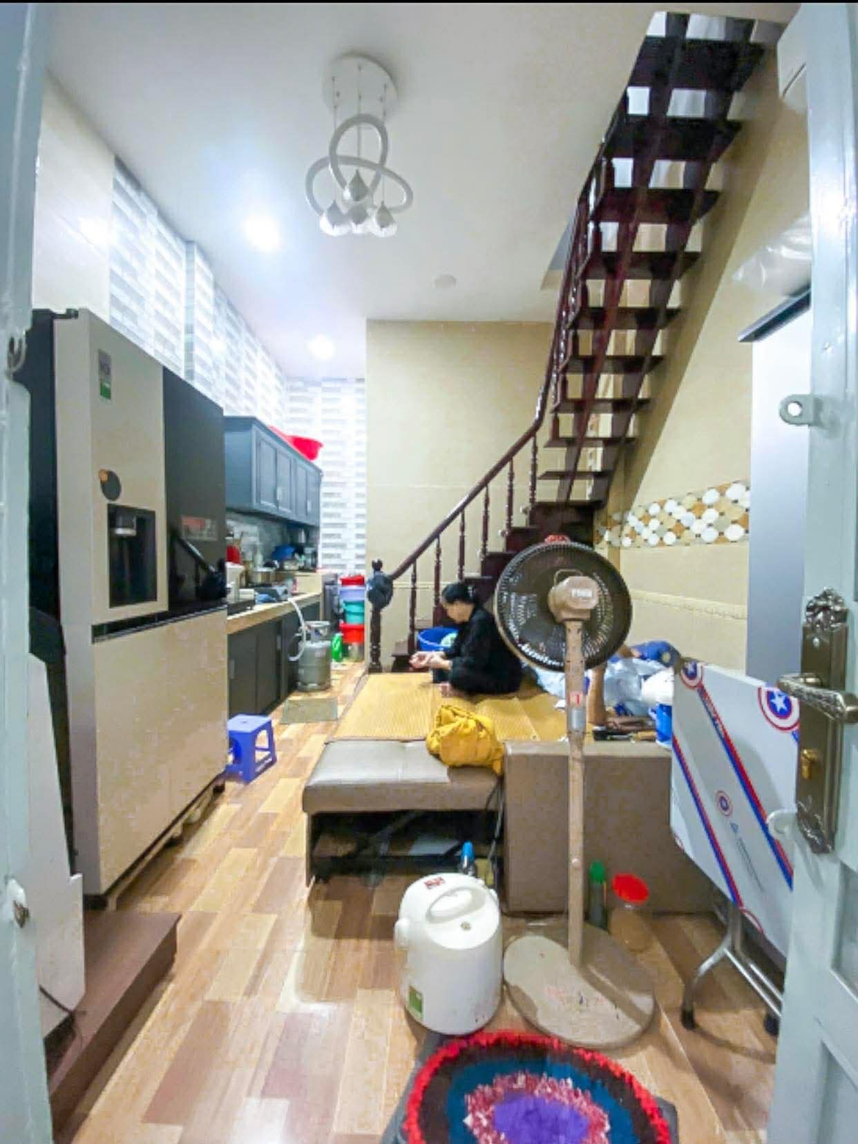 Nhà ngon giá mềm ở Lý Thường Kiệt, Tân Bình - 3 bước chân là ra hẻm xe hơi