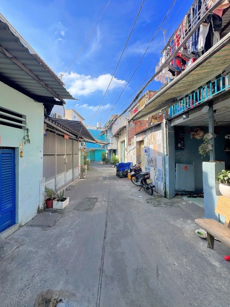 Quận 6 có nhà xinh 3 tầng, ngang 5,5m, giá chỉ 2,58 tỷ