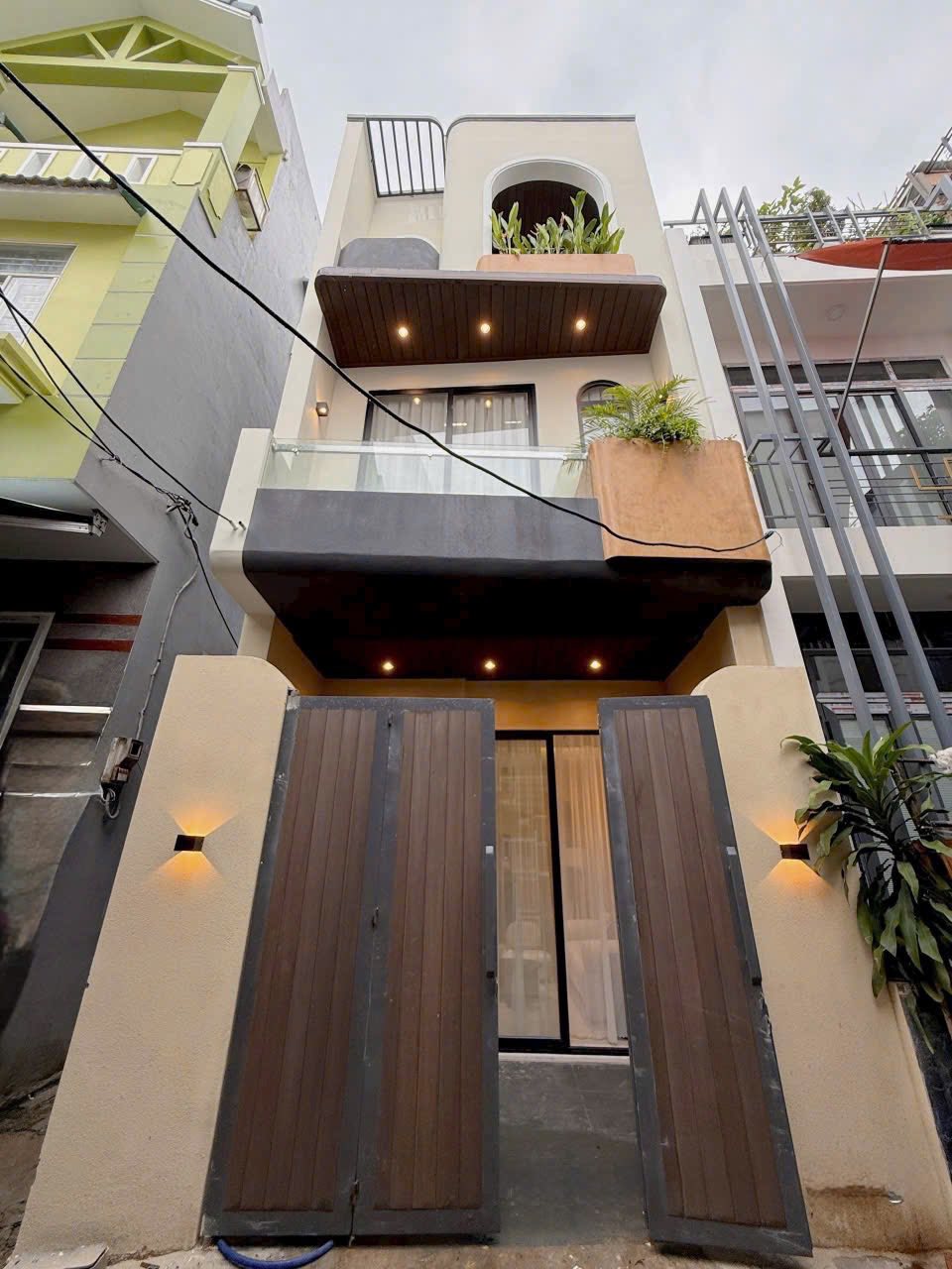 Nhà 3 tầng Trần Cao Vân, Nha Trang, giá 6 tỷ