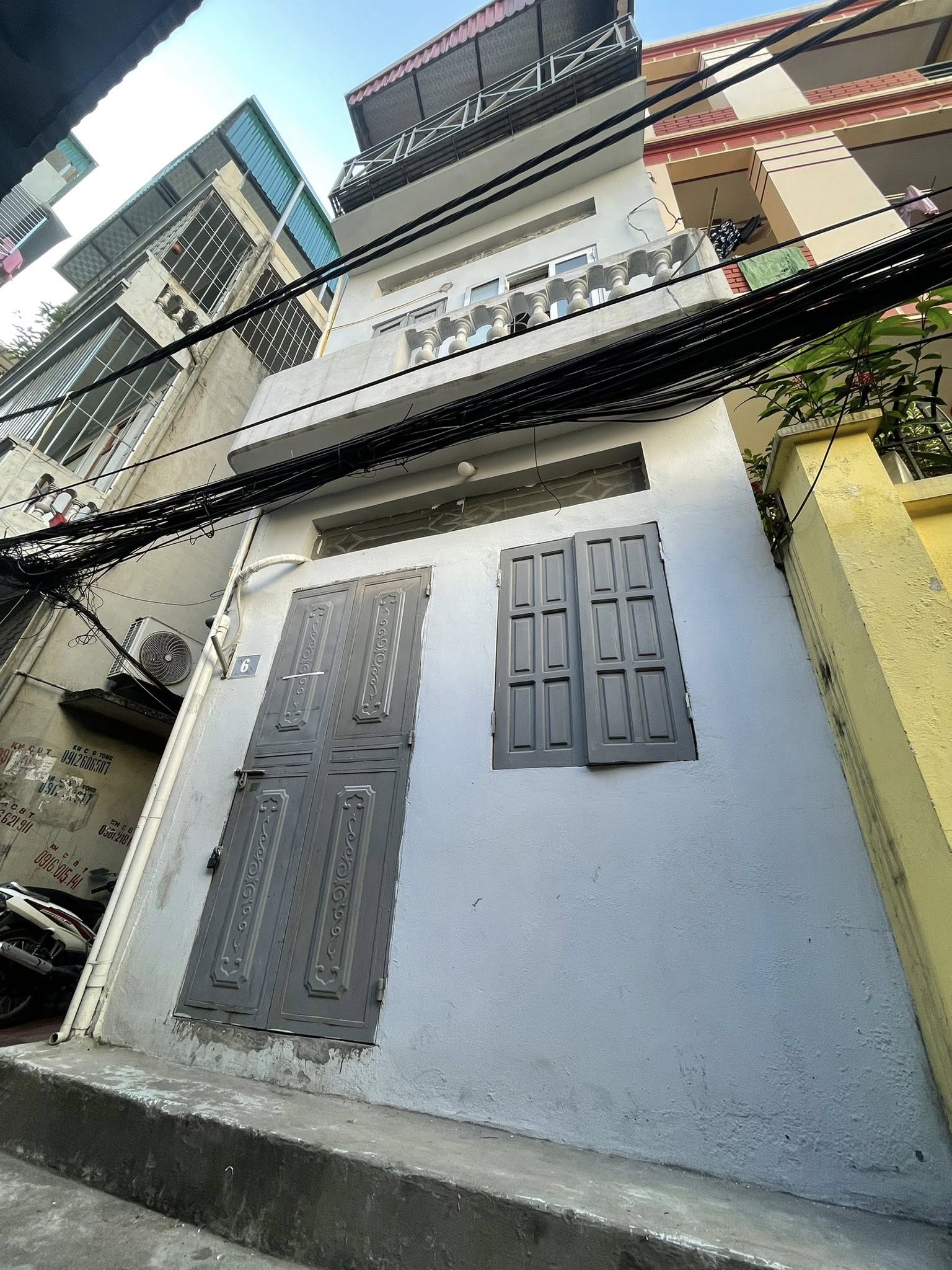 Bán nhà Minh Khai 26m², 3 tầng, mặt tiền 3.1m - sổ đỏ riêng, giá 4.1 tỷ