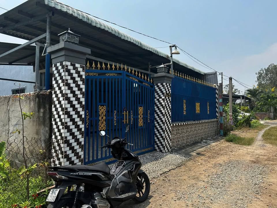 Bán nhà vườn 9.5x40m full thổ cư, sổ riêng - giá tốt tại Đức Hòa, Long An