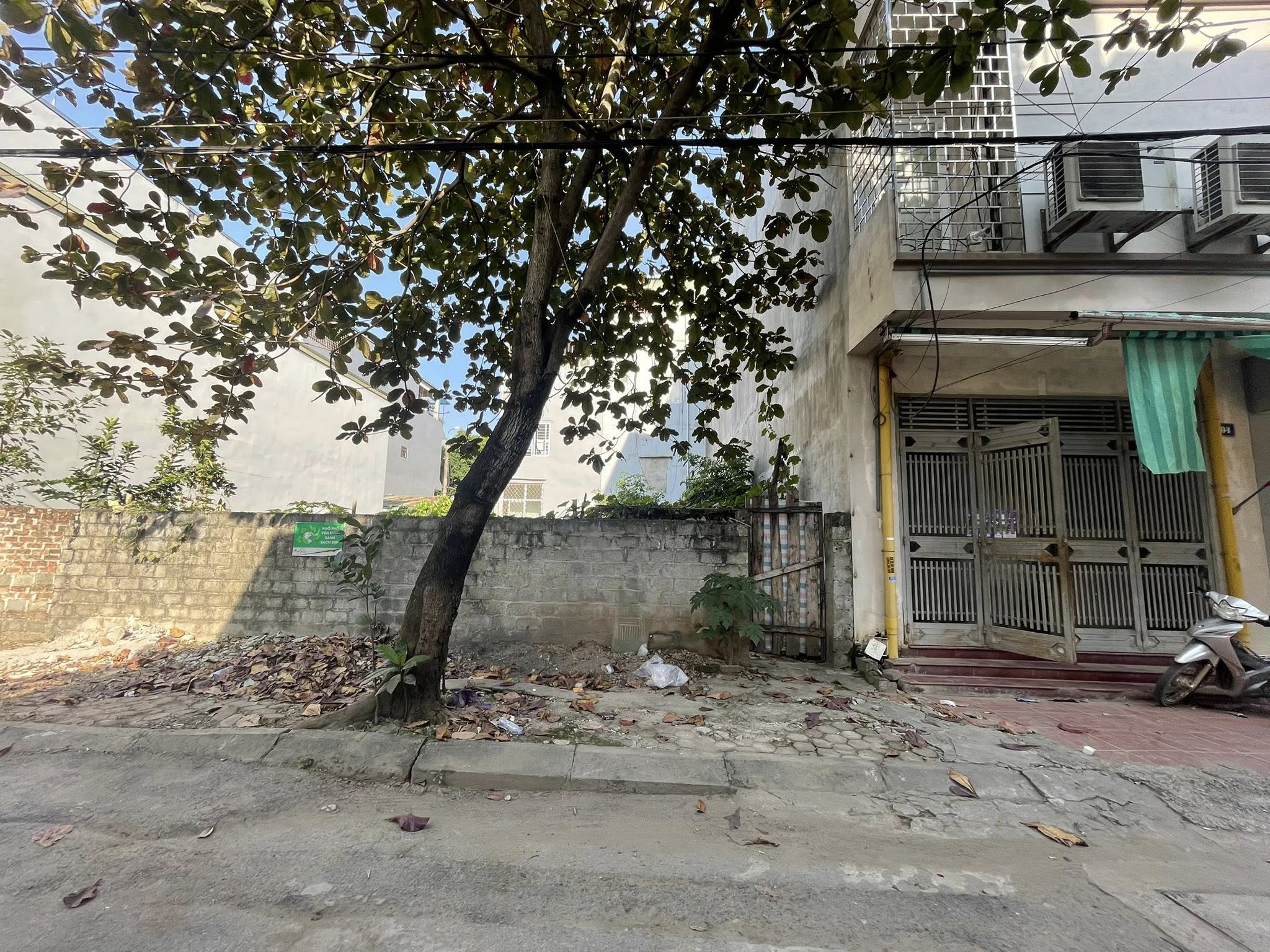 Bán đất 67.5m2 mặt tiền 4.5m, hướng Đông Nam, trung tâm Hòa Bình