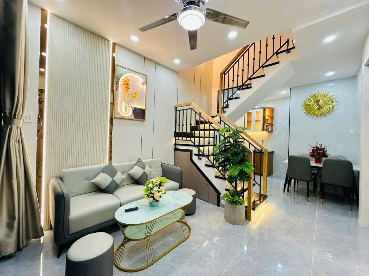 Cho thuê nhà nguyên căn Gò Vấp - 2 phòng ngủ, 1 trệt 1 lầu, nhà mới tinh