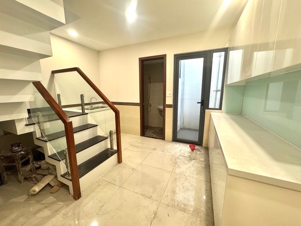 Nhà 4m x 15m Võ Duy Ninh, Bình Thạnh 2 tầng, 3 phòng ngủ, sổ vuông, ô tô kế nhà 5,45 tỷ