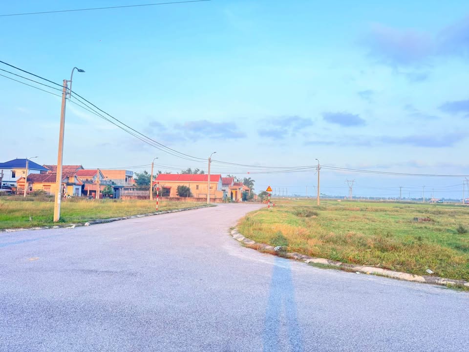 Đất nền vàng tại Quảng Hoà, Quảng Bình, vị trí đắc địa, tiềm năng sinh lời cao