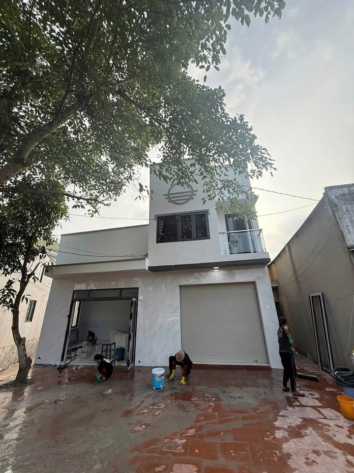 Mặt tiền kinh doanh sầm uất Hương Lộ 2, nhà 1 trệt 1 lầu, 3 phòng ngủ kiot thu nhập khủng