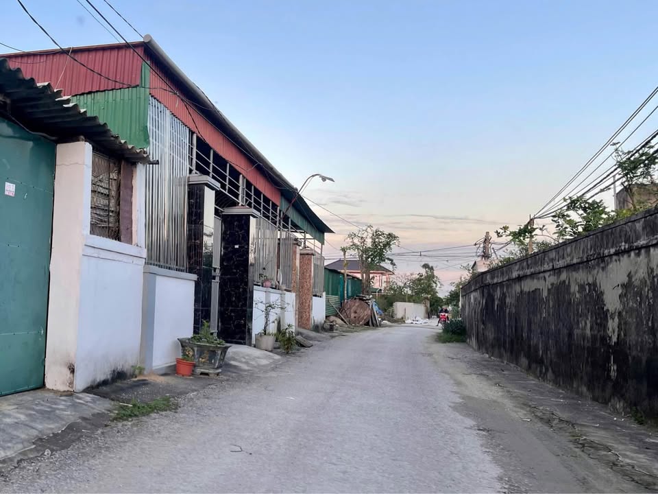 Bán đất Nghi Liên, thành phố Vinh 107m2, mặt tiền 5,26m, giá nhỉnh 1,28 tỷ