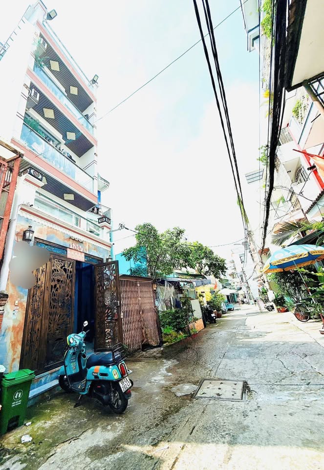 Bán nhà căn hộ dịch vụ Âu Dương Lân, Quận 8, thu nhập 140 triệu/tháng, thang máy, sổ hồng riêng