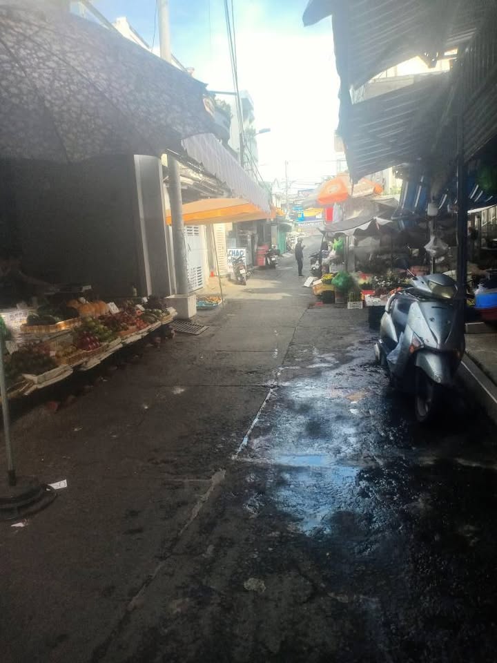 Siêu phẩm mặt tiền chợ Thủ Đức, vị trí đắc địa, kinh doanh siêu lợi nhuận