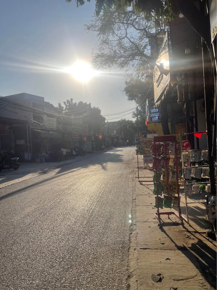 Đất vàng Tiên Dược, Sóc Sơn kinh doanh sầm uất, ô tô tránh