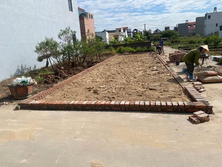 Bán đất vuông vắn 72m2, 2 mặt tiền tại Mê Linh, Hà Nội