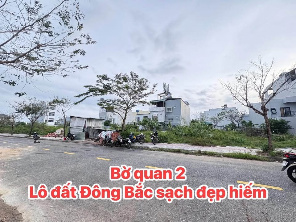 Bán đất Nam Hoà Xuân, 105m2, hướng Đông Bắc