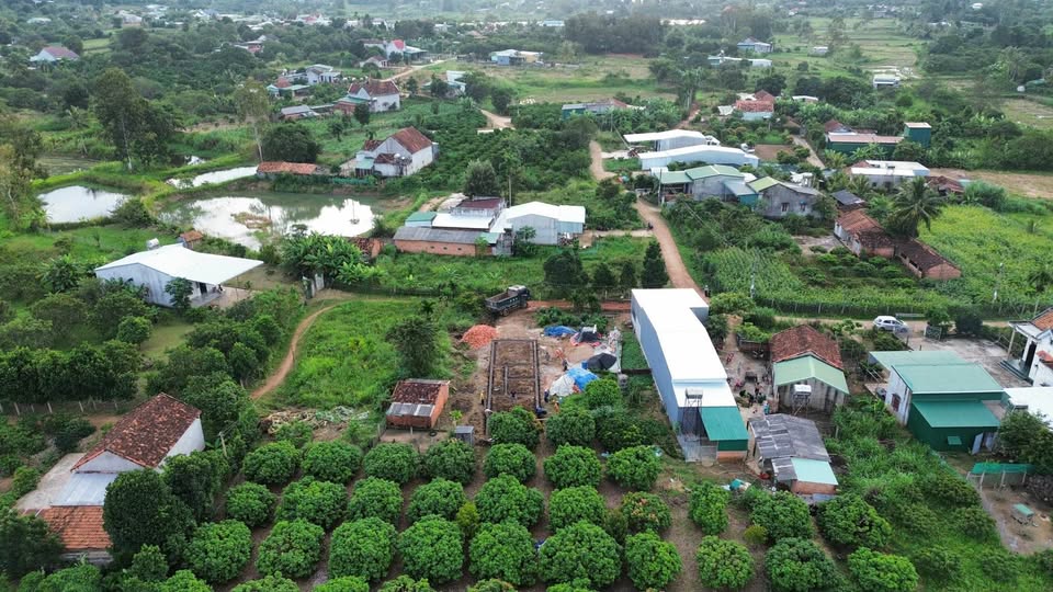 Bán đất Ea Dar, khu trung tâm sầm uất, 6x38m, giá 355 triệu