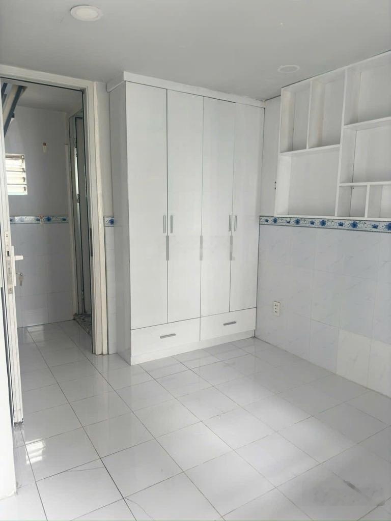 Giảm tiếp 100 triệu còn 2.95 tỷ nhà hiếm đường Lê Văn Duyệt (Đinh Tiên Hoàng), P. 1, Bình Thạnh