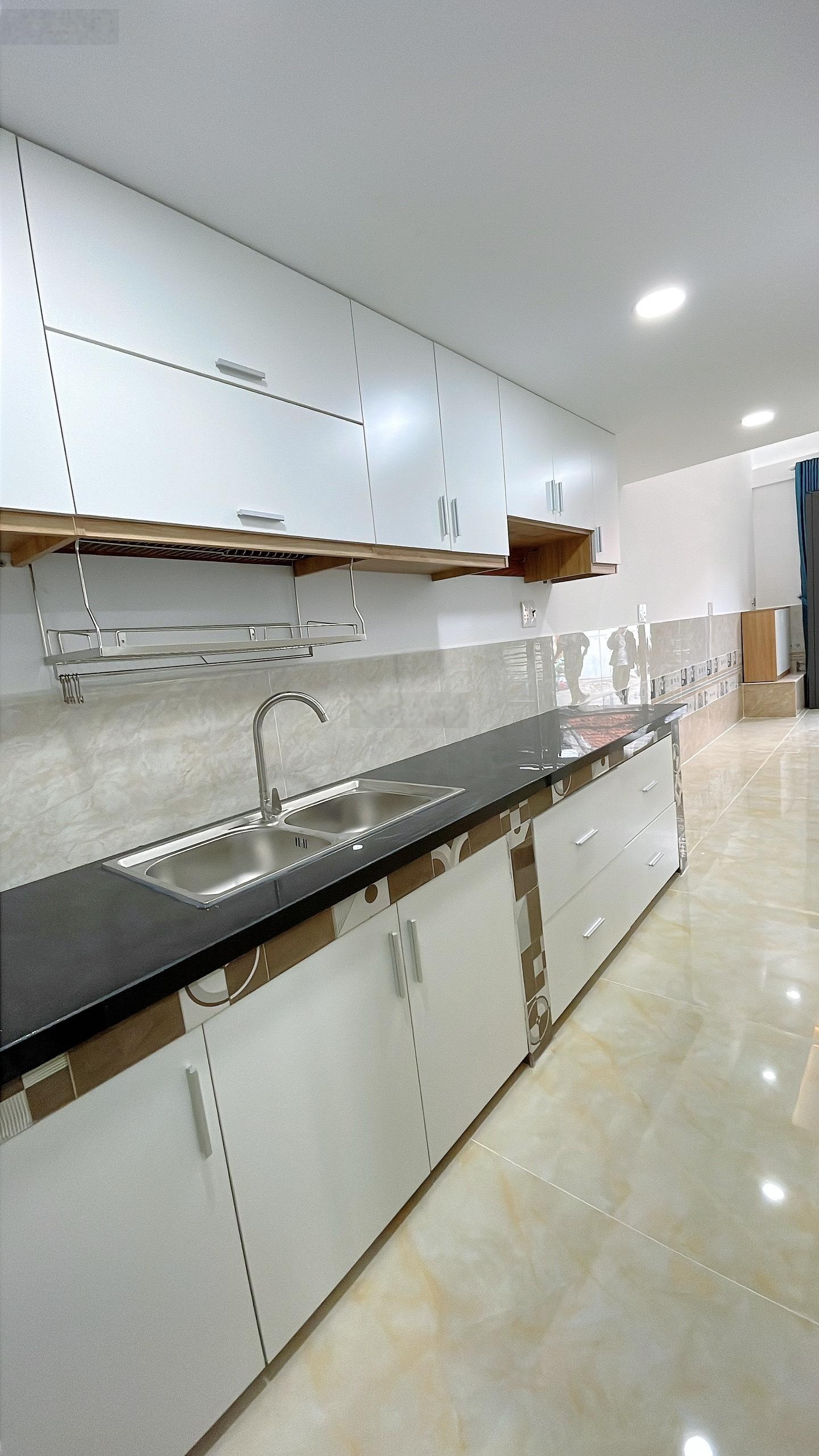 Bán nhà riêng 40m2 đường Số 6, Bình Hưng Hòa B, Bình Tân giá chỉ 1,35 tỷ