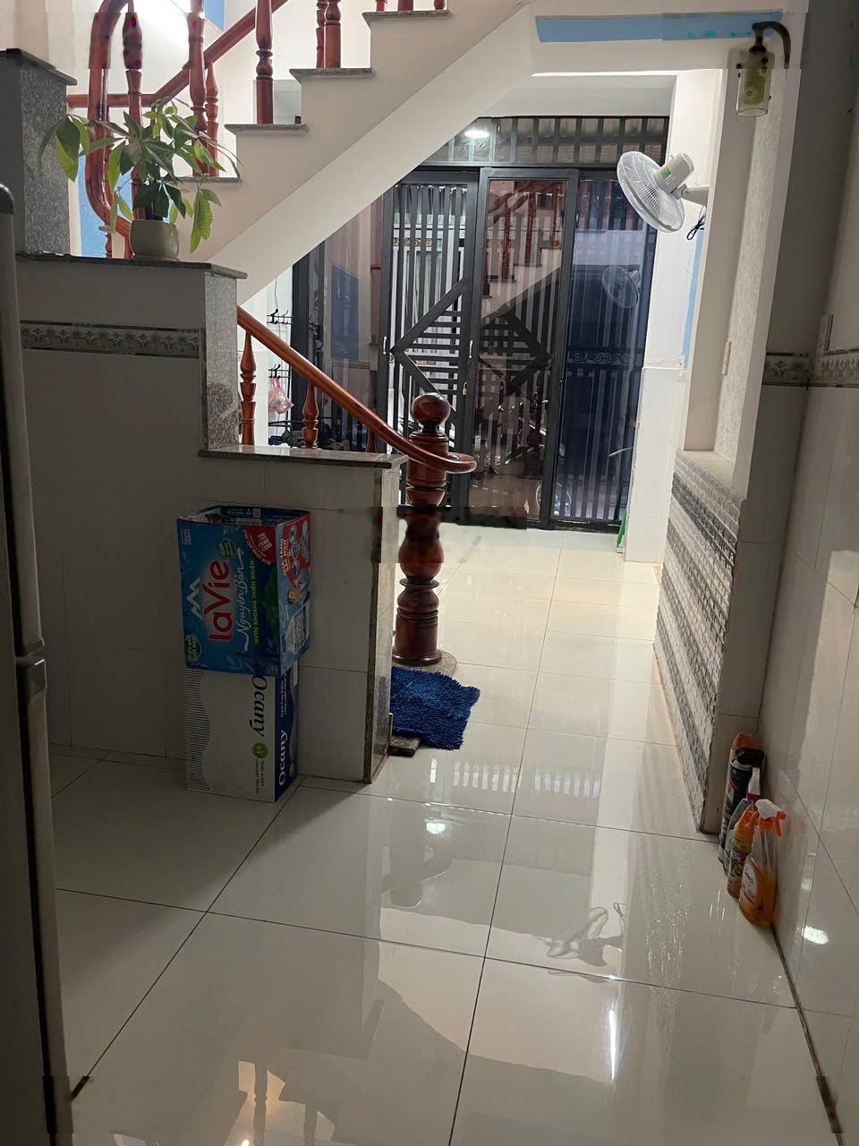 Ban nha - hẻm 470 lê thị riêng p.thới an, q12