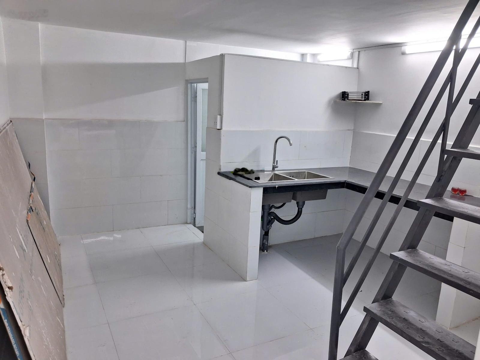 Bán gấp trong tuần - Bán nhà Nguyễn Văn Cừ 49m² - 1 tầng - 8.1 tỷ - 165.31 triệu/m²