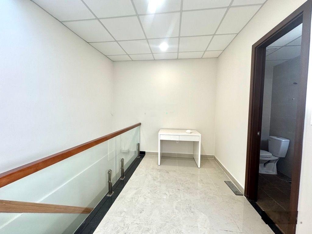 Võ Duy Ninh - đi bộ ra Q1 - hàng xóm vinhome Tân Cảng - 52m2 - 5,85 Tỷ