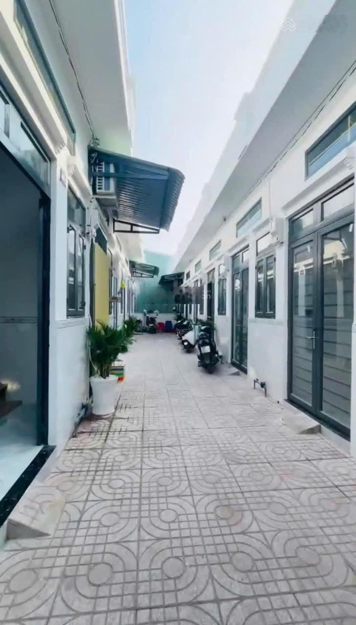 Chính chủ bán dãy trọ 16 phòng có gác + 2kiot đang cho thuê full ngay KCN Tân Tạo, KCN Lê Minh Xuân