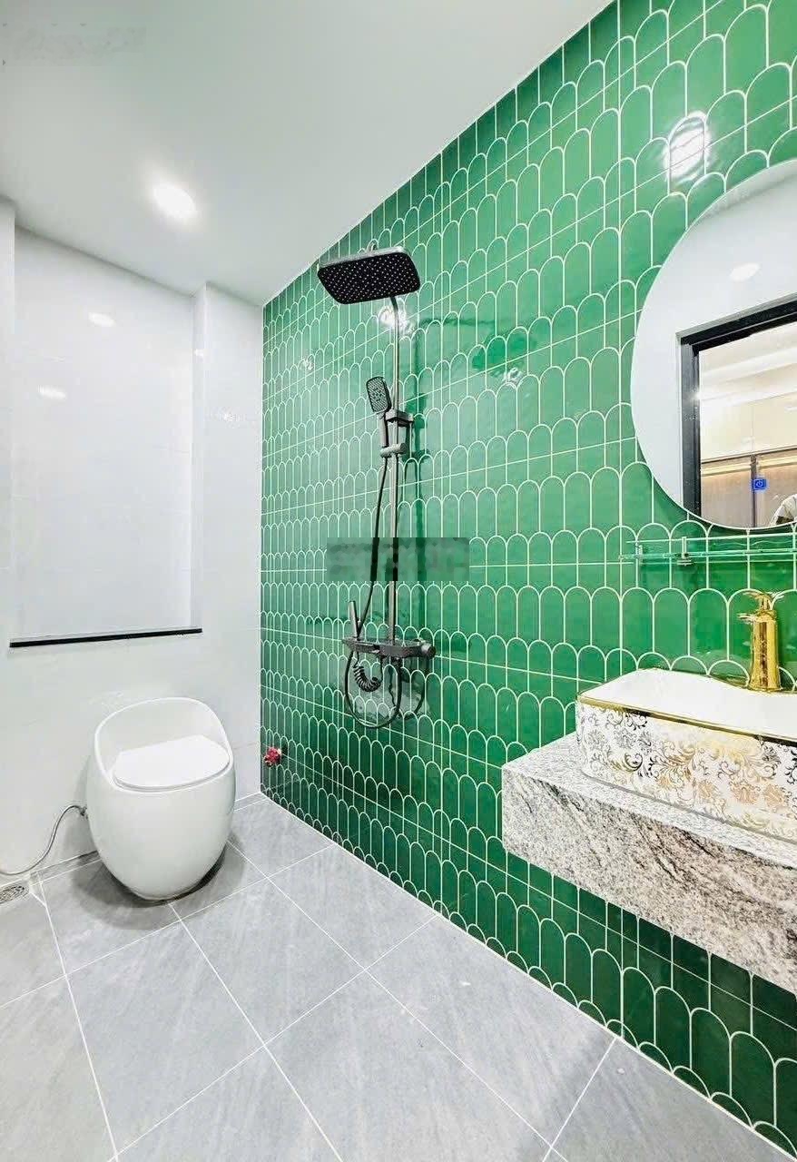 Bán gấp nhà đang cho thuê 21tr Đ.Nơ Trang Long - Bình Thạnh. Giá 3Tỷ280/ 72,5m2. Gần chợ Bà Chiểu.