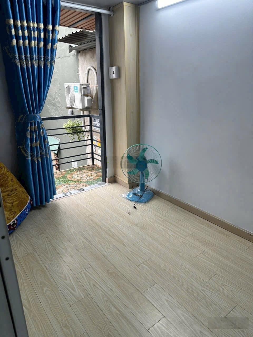 Nhà nhỏ 780tr quận 8 gần cầu Chánh Hưng