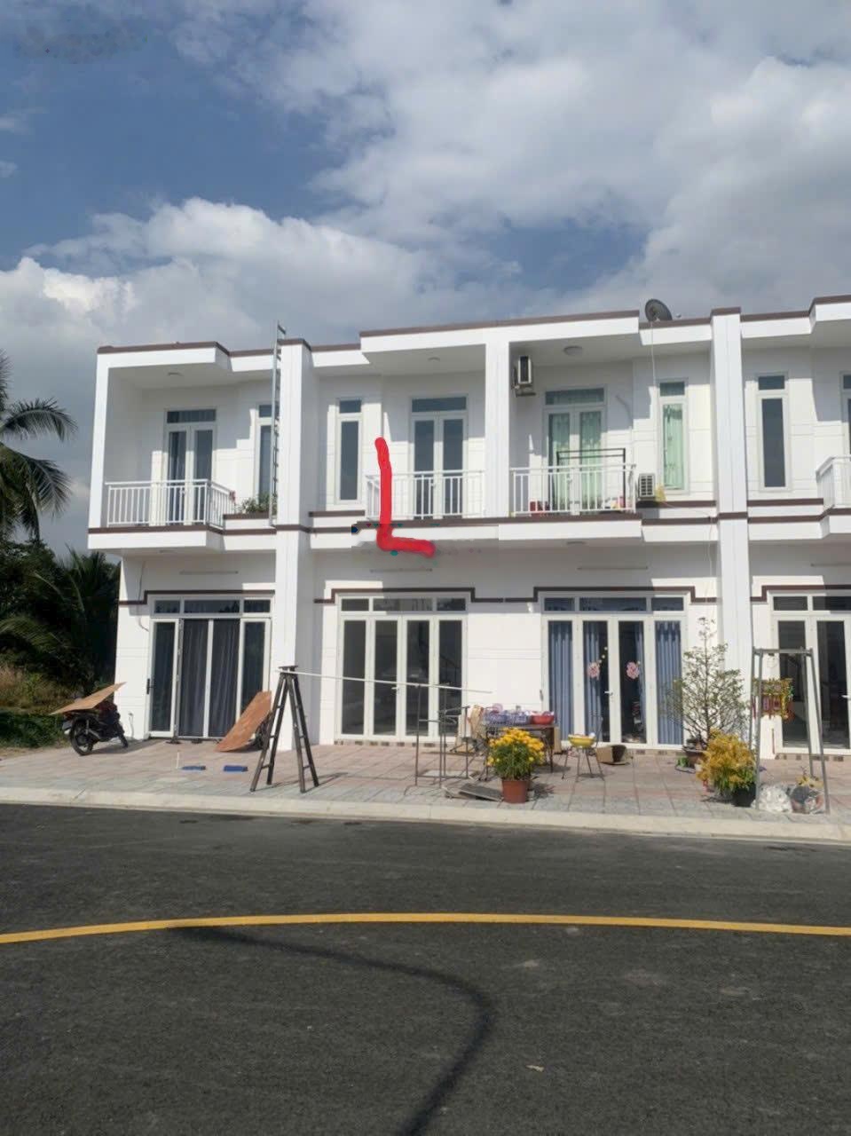 Cho thuê nhà nguyên căn 1 trệt 1 lầu khu nhà ở Bình Nhâm 42