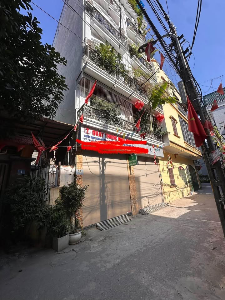 Nhà mặt ngõ Lai Xá kiến trúc 6 tầng thang máy, kinh doanh sầm uất