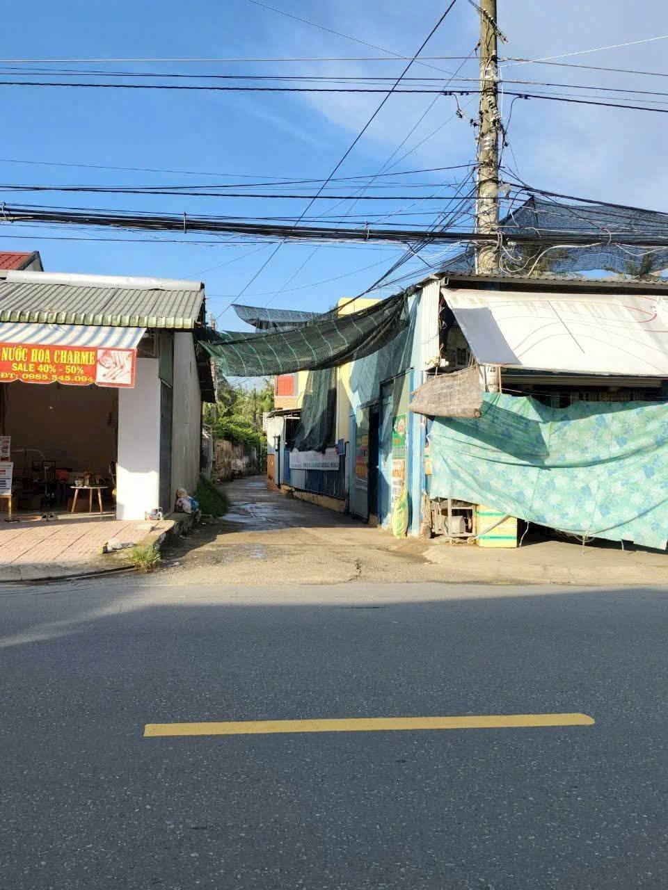 Bán đất Châu Hòa, Bến Tre, giá chỉ 339 triệu, đường đan xe hoa lâm nhỏ đến đất, cách lộ ô tô chỉ 40m