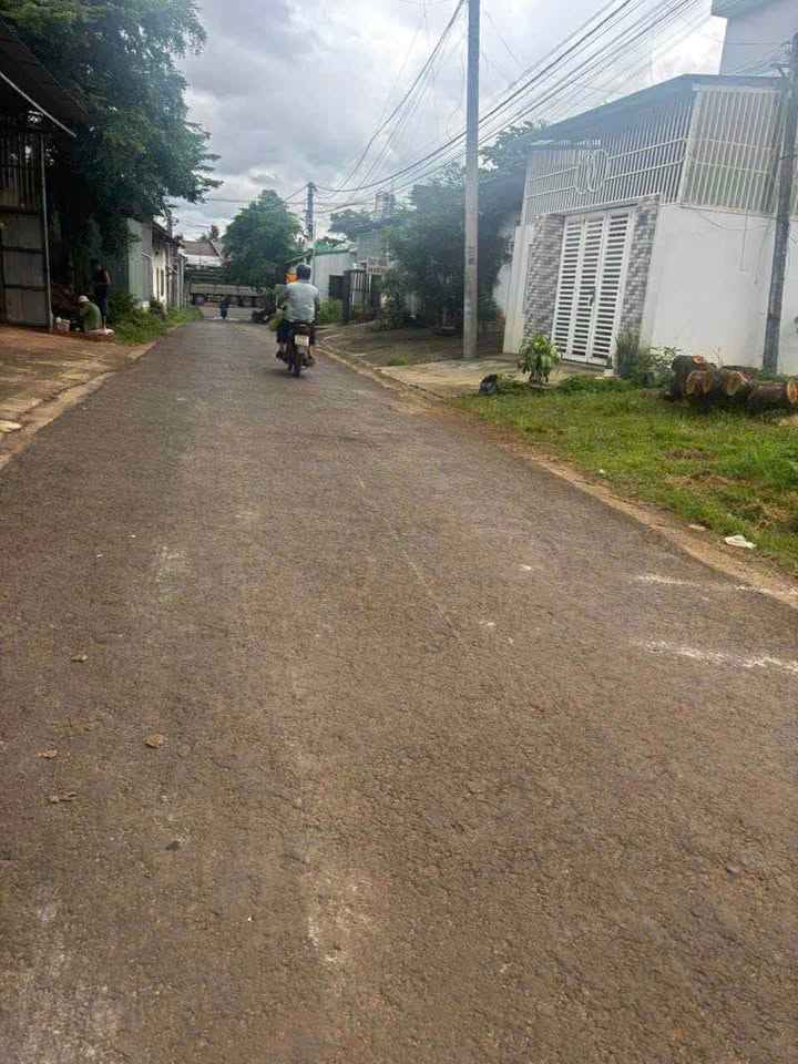 Bán đất đường Hoàng Sâm, cách mặt tiền Nguyễn Thị Định 50m, hẻm 2 ô tô né nhau, giá 2,69 tỷ