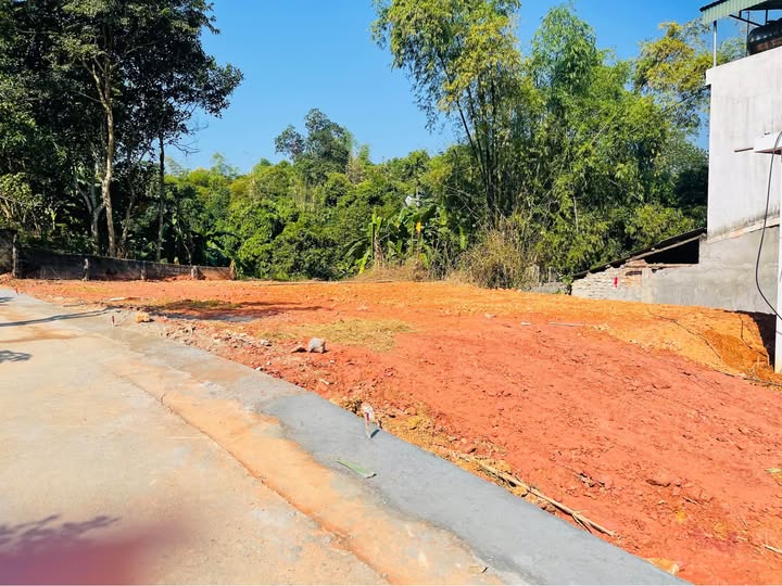 Bán đất thổ cư vuông vắn tại thôn 10 Kim Phú, Tuyên Quang