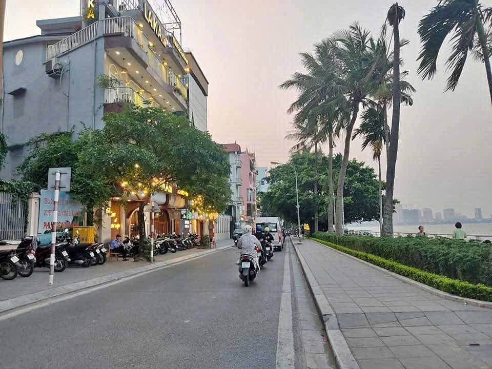 Bán đất lô góc 35m² gần Hồ Tây, ô tô tránh, 2 mặt thoáng vĩnh viễn