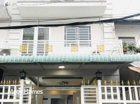 Cho thuê căn nhà 2 tầng tại đường Cô Giang, phường Mỹ Bình, thành phố Long Xuyên