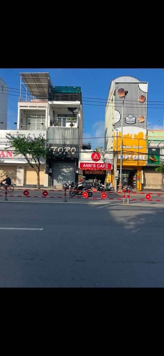 Nhà mặt tiền đại lộ Đồng Khởi - kinh doanh cực đỉnh