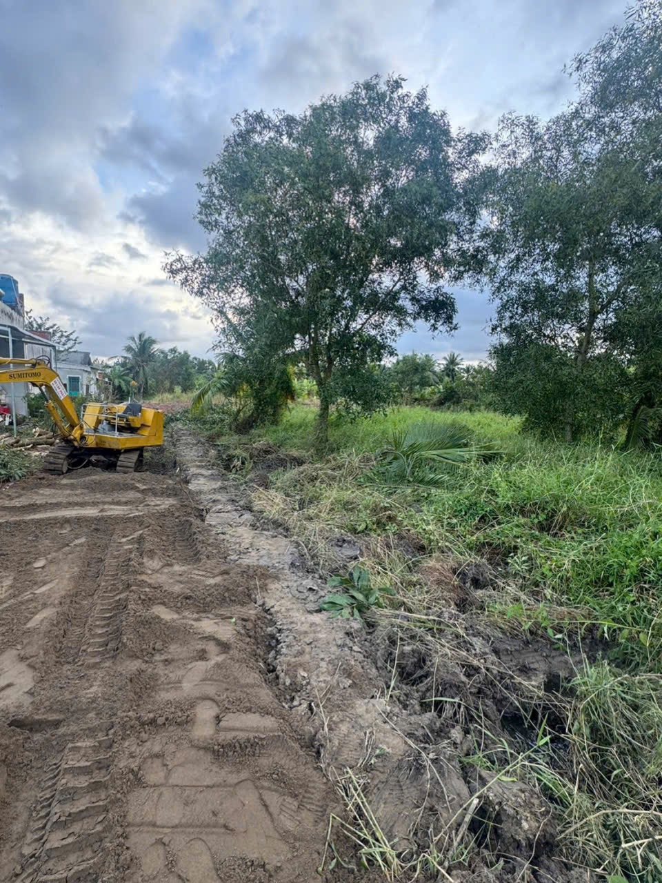 Biệt thự Phú Tân - 726m2, ngang 20m, chỉ 2.65 tỷ