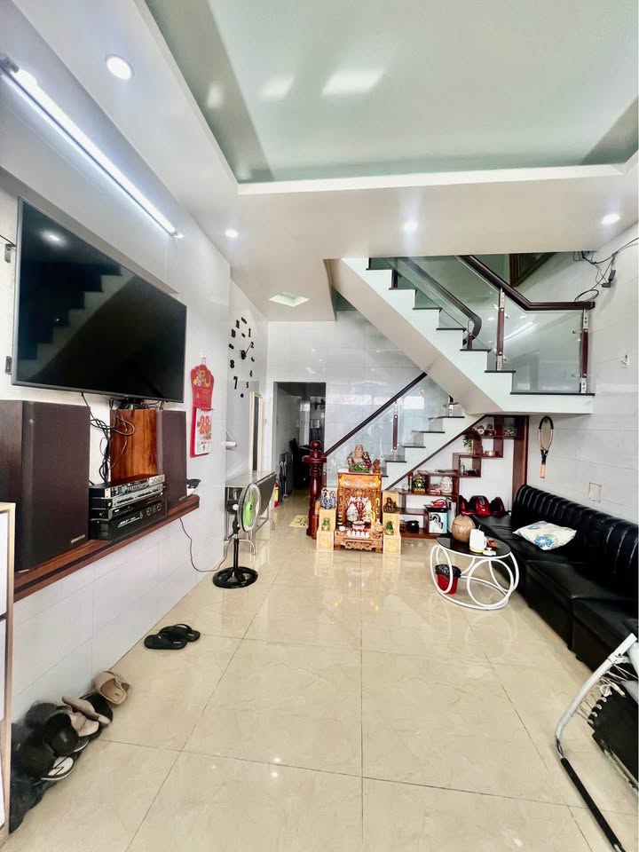 Cơ hội sở hữu nhà đẹp tại Xẻo Trôm, đường Hà Huy Tập, gần trường Nguyễn Khuyến, Long Xuyên