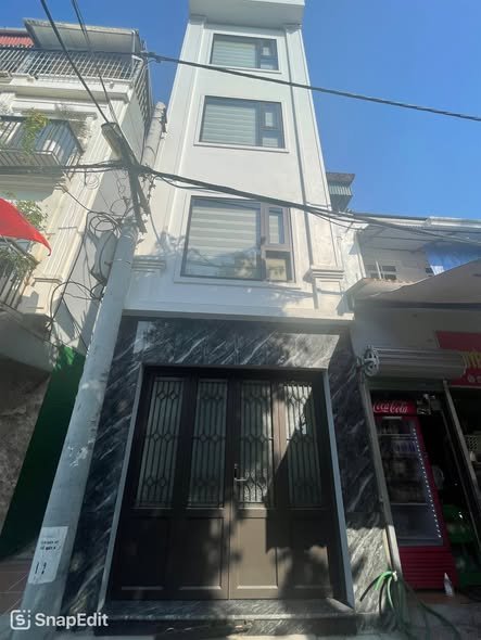 Nhà Ngọc Thụy 5 tầng thang máy, view sông Hồng lộng gió, ô tô tránh, kinh doanh đỉnh