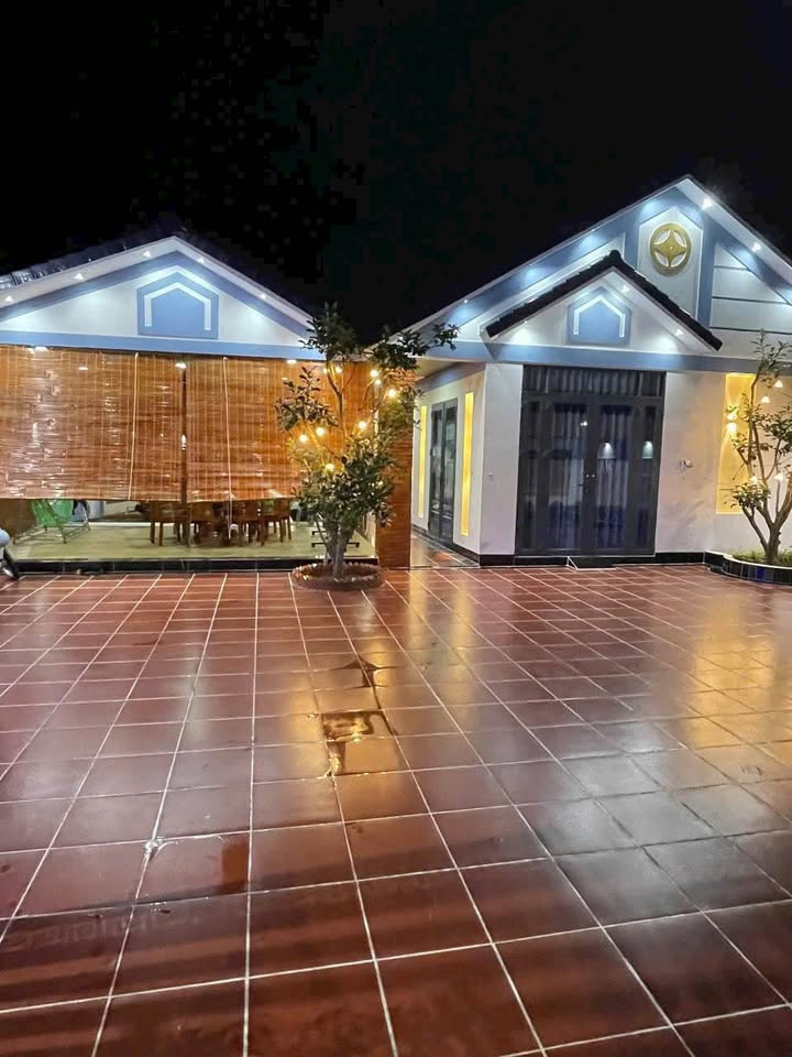 Siêu phẩm nhà vườn 365m² mặt tiền đường 30/4, Phước Tân Hưng, Long An - Giá 3.7 tỷ