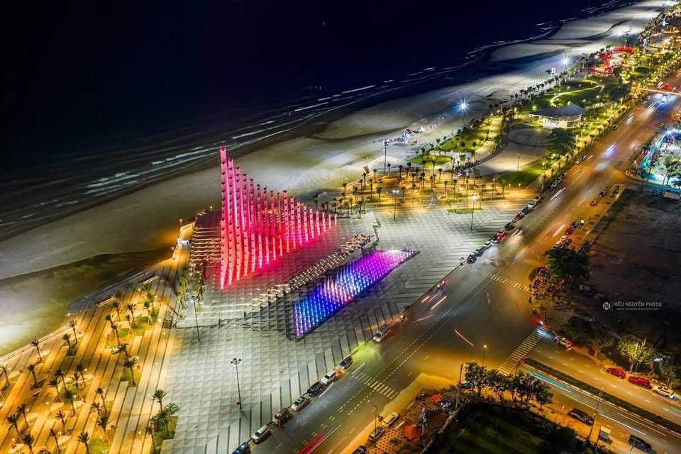 Cho thuê khách sạn góc 2 mặt tiền trung tâm du lịch Bãi Sau, Vũng Tàu