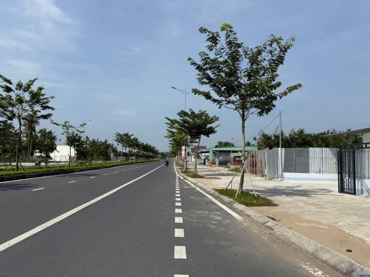 Đất Vàng Đại Lộ Đông Tây: Mở Cửa Cơ Hội Kinh Doanh, Chốt Lời Ngay!