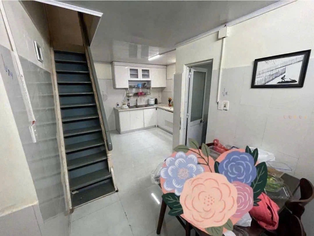 Nhà cấp 4 gác lửng kiệt ô tô tải - Hùng Vương - Ngay Chợ Cồn, Đà Nẵng - Vừa ở vừa kinh doanh, giá 5 tỷ