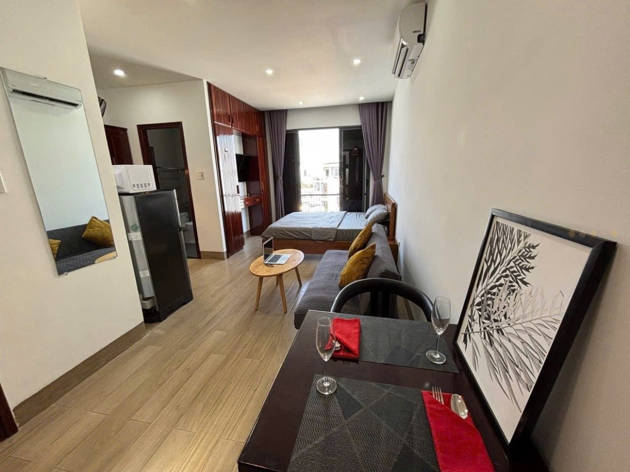 Tòa căn hộ 4 tầng thang máy mặt tiền Thạch Lam, Đà Nẵng - dòng tiền 50 triệu/tháng