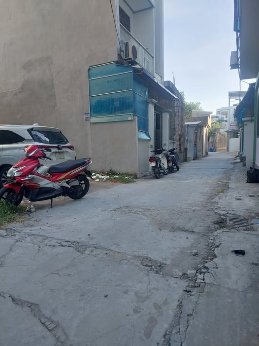 Đất Tứ Mạc, Lộc Vượng, 58m2 vuông vắn, ô tô đỗ cửa, giá mềm