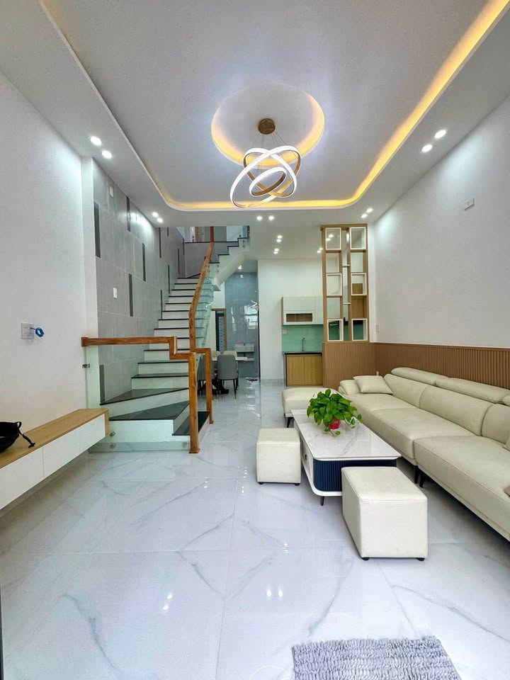 Ngôi nhà mơ ước tại Nguyễn Thái Học, sẵn sàng đón bạn về dinh