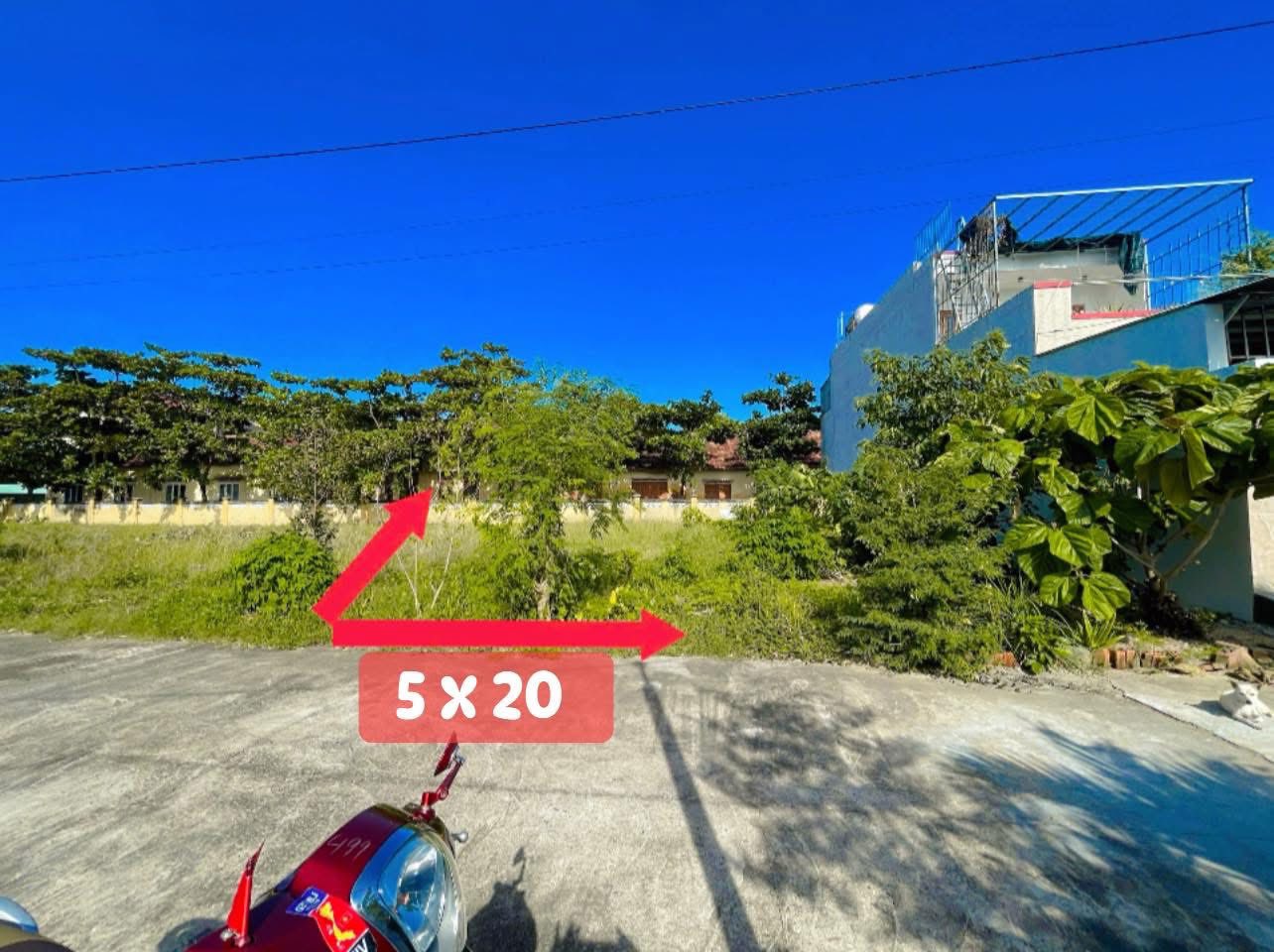 Bán lô đất vuông vắn 100m2, hướng Tây Nam, gần trường Lê Hồng Phong, Phú Yên